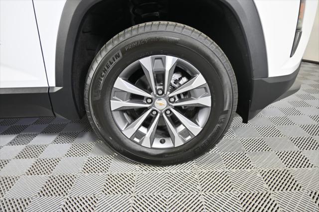 new 2026 Chevrolet Equinox car, priced at $32,718