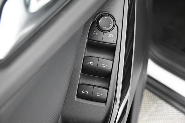 new 2026 Chevrolet Equinox car, priced at $32,718
