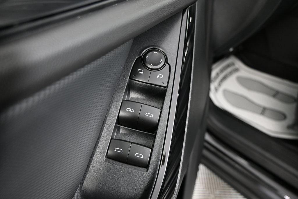 new 2026 Chevrolet Equinox car, priced at $32,270