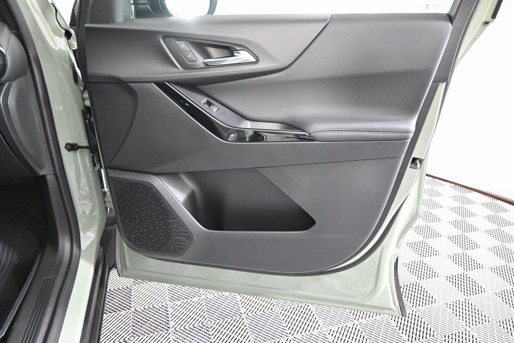new 2026 Chevrolet Equinox car, priced at $32,628
