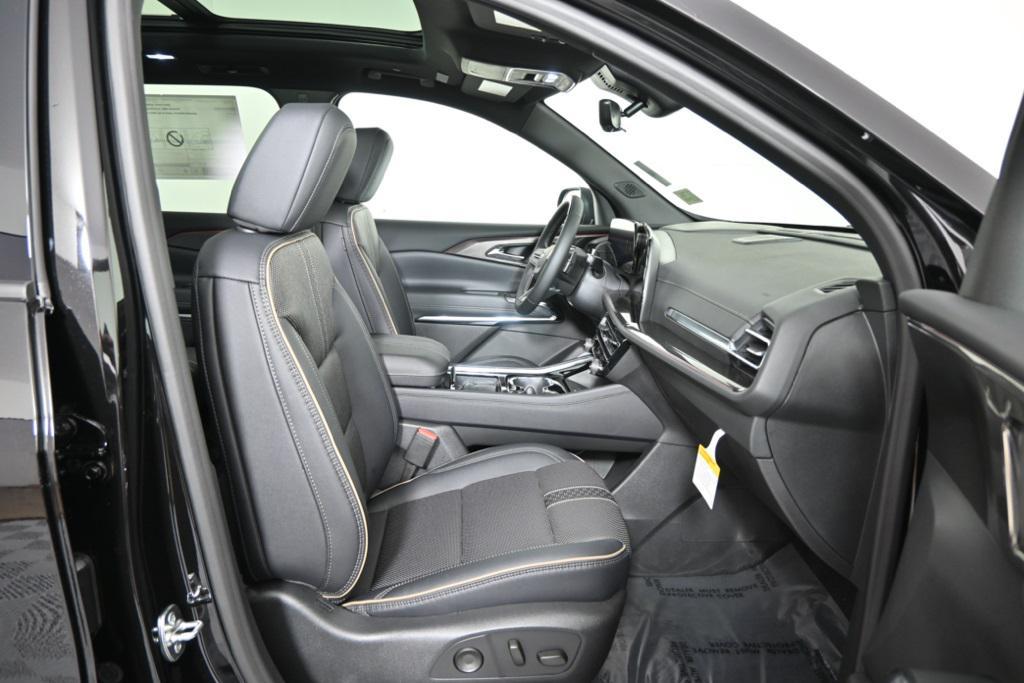 new 2026 Chevrolet Traverse car, priced at $58,420