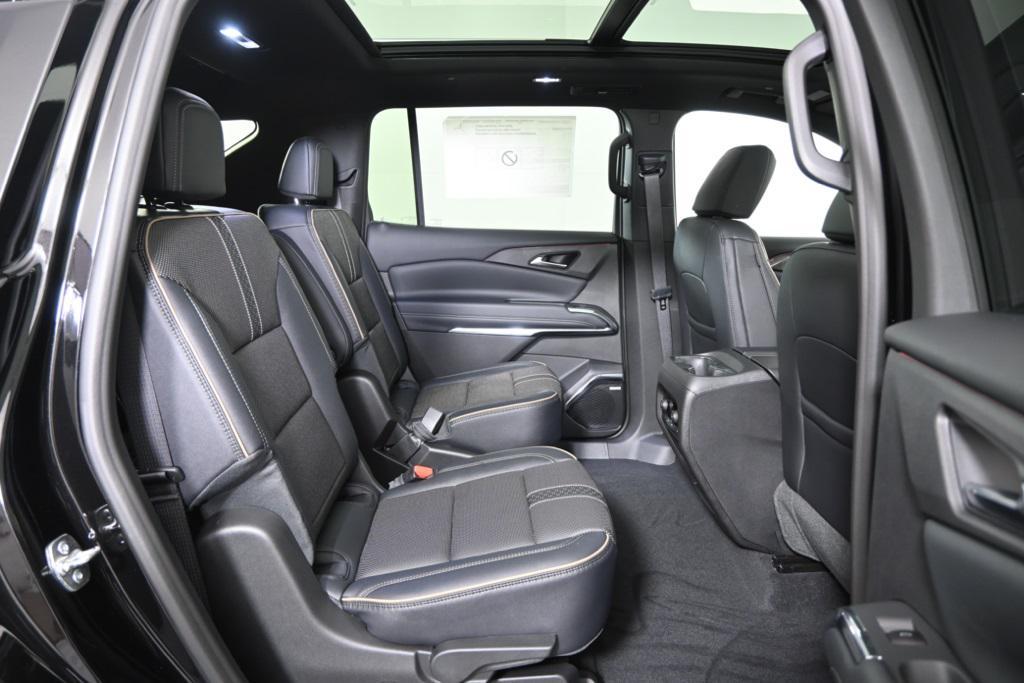 new 2026 Chevrolet Traverse car, priced at $58,420