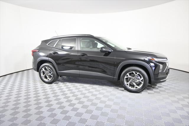 new 2025 Chevrolet Trax car, priced at $24,150