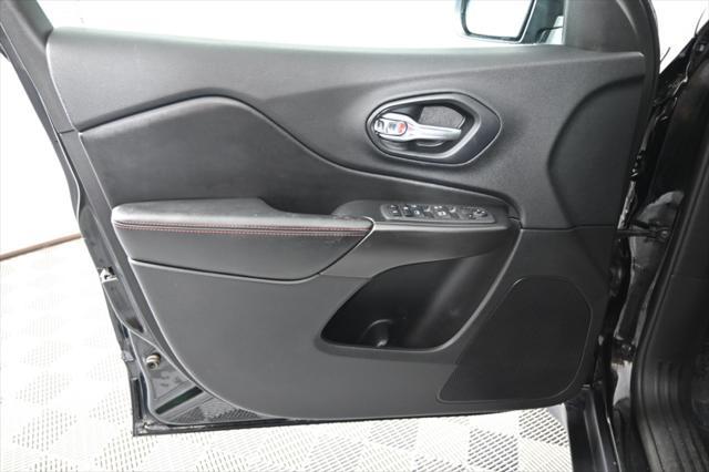 used 2019 Jeep Cherokee car, priced at $16,597