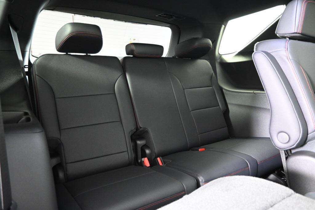 new 2026 Chevrolet Traverse car, priced at $51,095