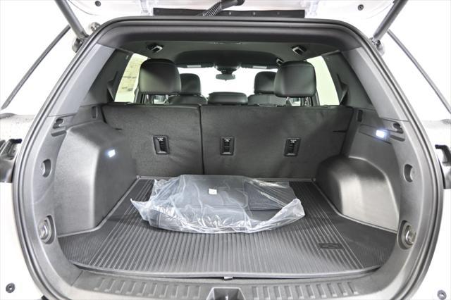 new 2026 Chevrolet Equinox car, priced at $32,718