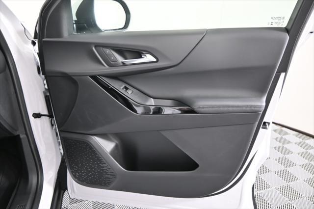 new 2026 Chevrolet Equinox car, priced at $32,718