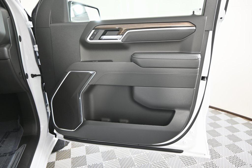 new 2026 Chevrolet Silverado 1500 car, priced at $55,020