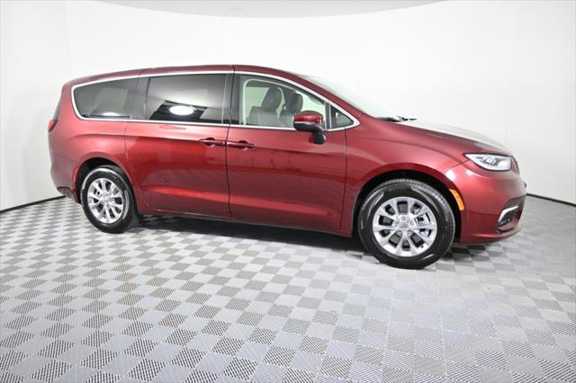 used 2023 Chrysler Pacifica car, priced at $38,497