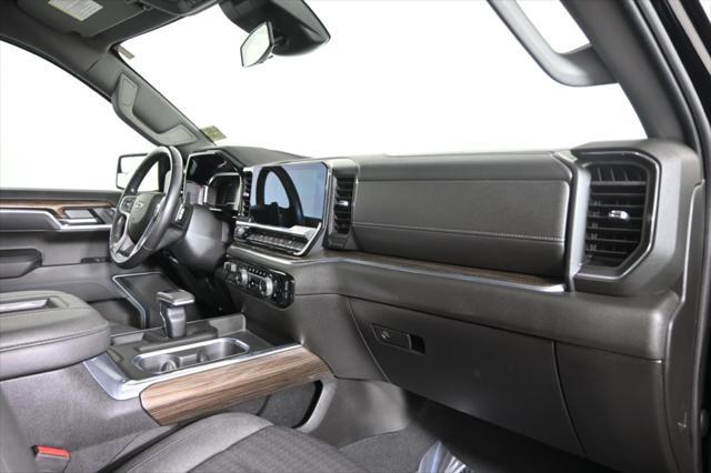 used 2022 Chevrolet Silverado 1500 car, priced at $43,997