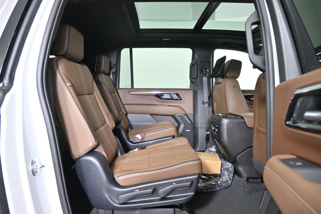 new 2025 Chevrolet Suburban car, priced at $88,420