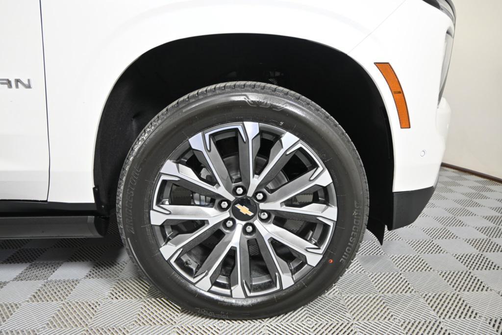 new 2025 Chevrolet Suburban car, priced at $88,420