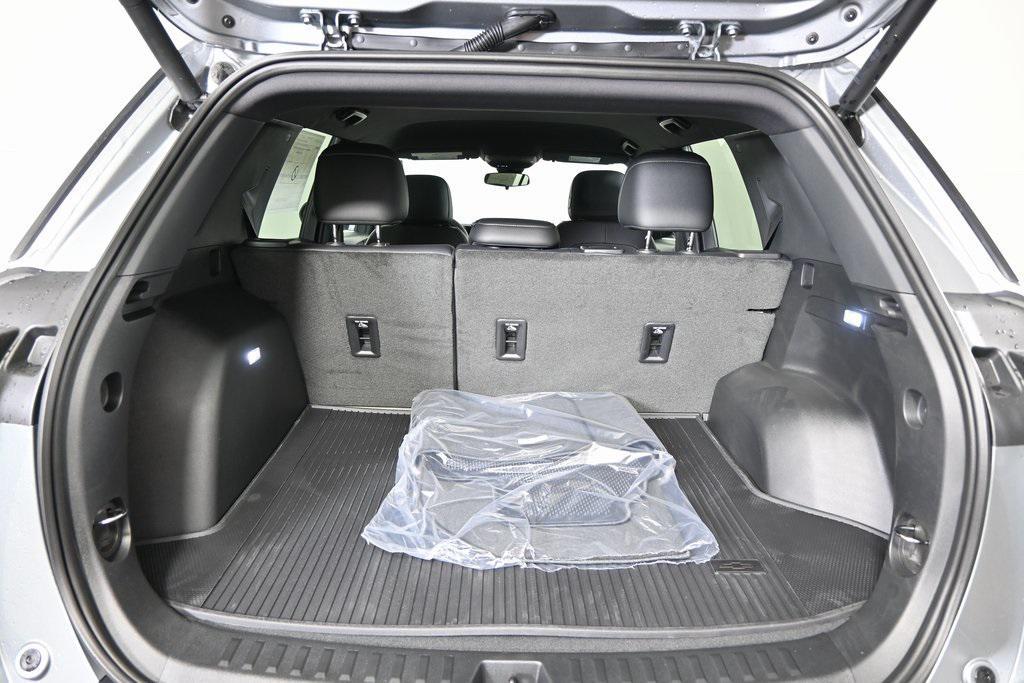 new 2026 Chevrolet Equinox car, priced at $31,383