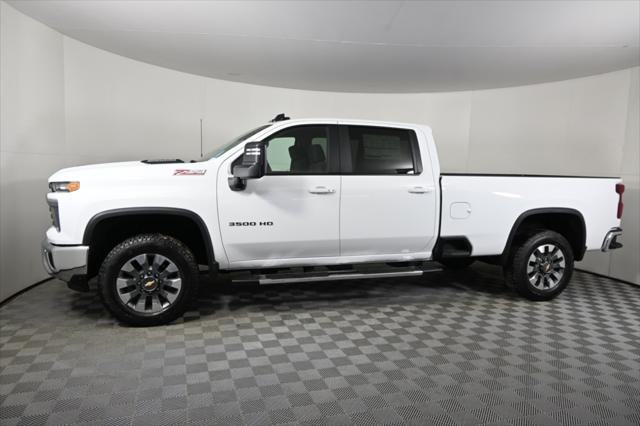 new 2025 Chevrolet Silverado 3500 car, priced at $70,730