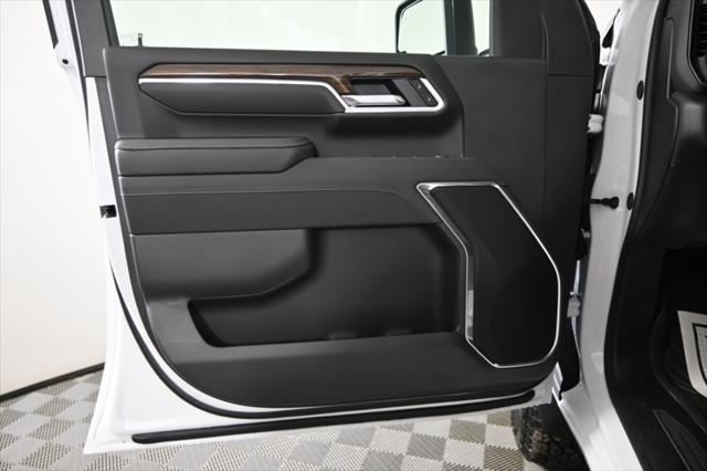 new 2025 Chevrolet Silverado 3500 car, priced at $71,725