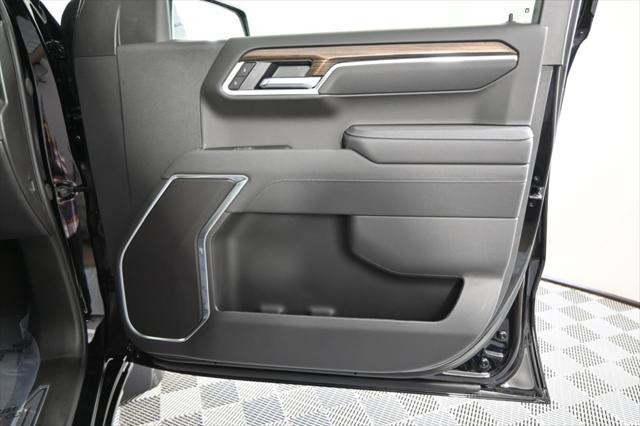 new 2025 Chevrolet Silverado 1500 car, priced at $51,695