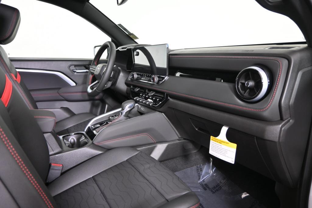 new 2025 Chevrolet Colorado car, priced at $50,575