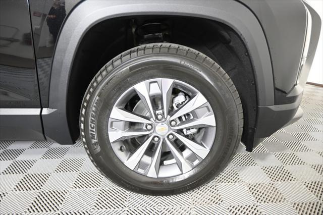 new 2026 Chevrolet Equinox car, priced at $33,336