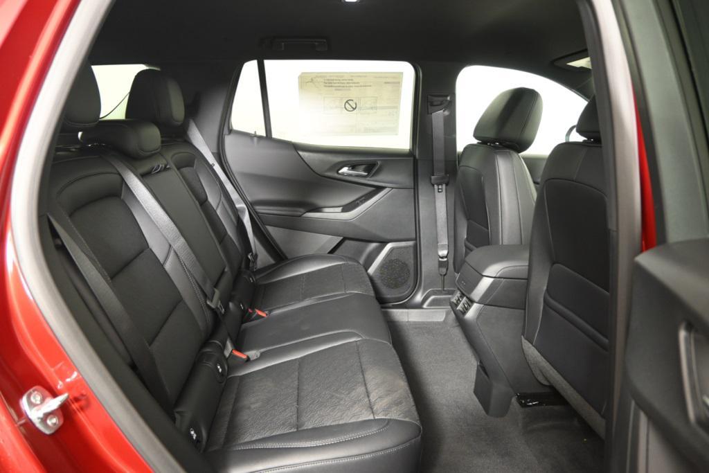 new 2026 Chevrolet Equinox car, priced at $31,536