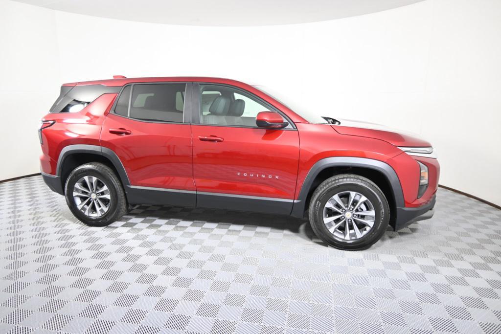 new 2026 Chevrolet Equinox car, priced at $31,536