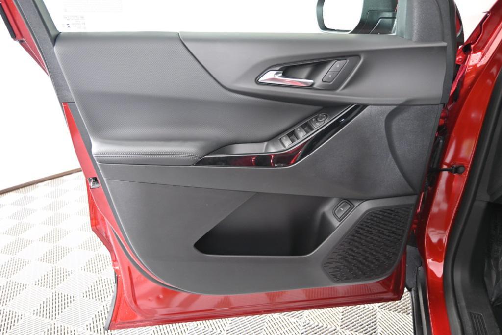 new 2026 Chevrolet Equinox car, priced at $31,536