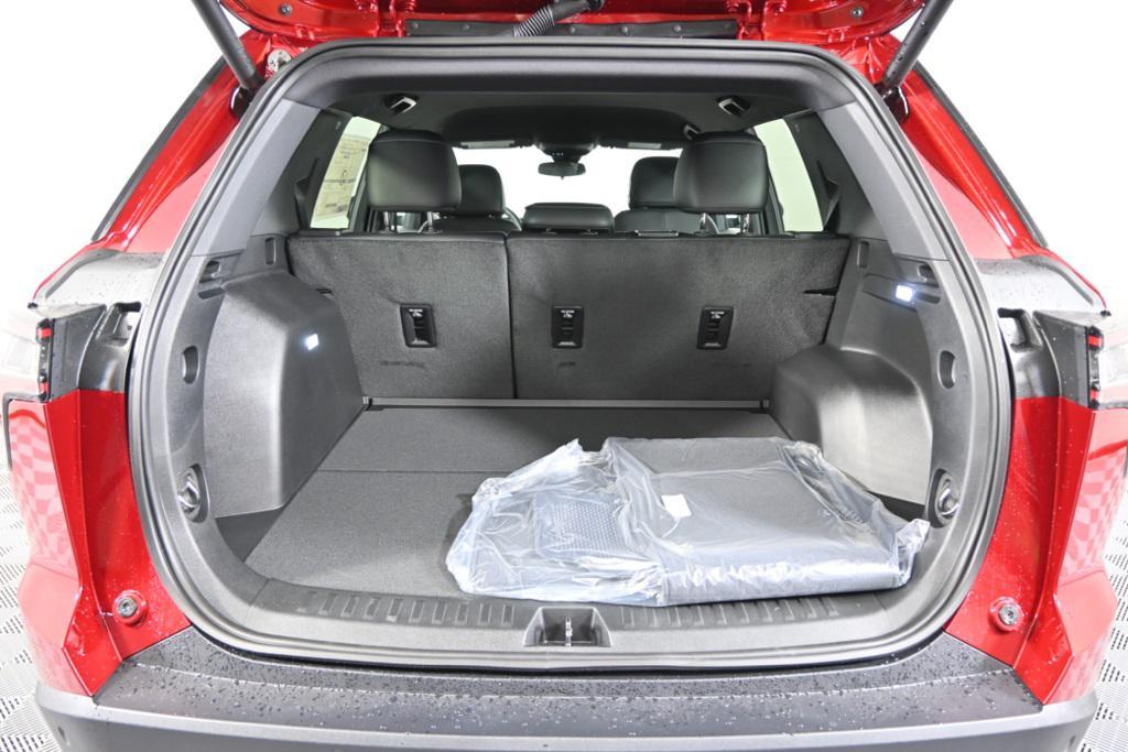 new 2026 Chevrolet Equinox car, priced at $31,536