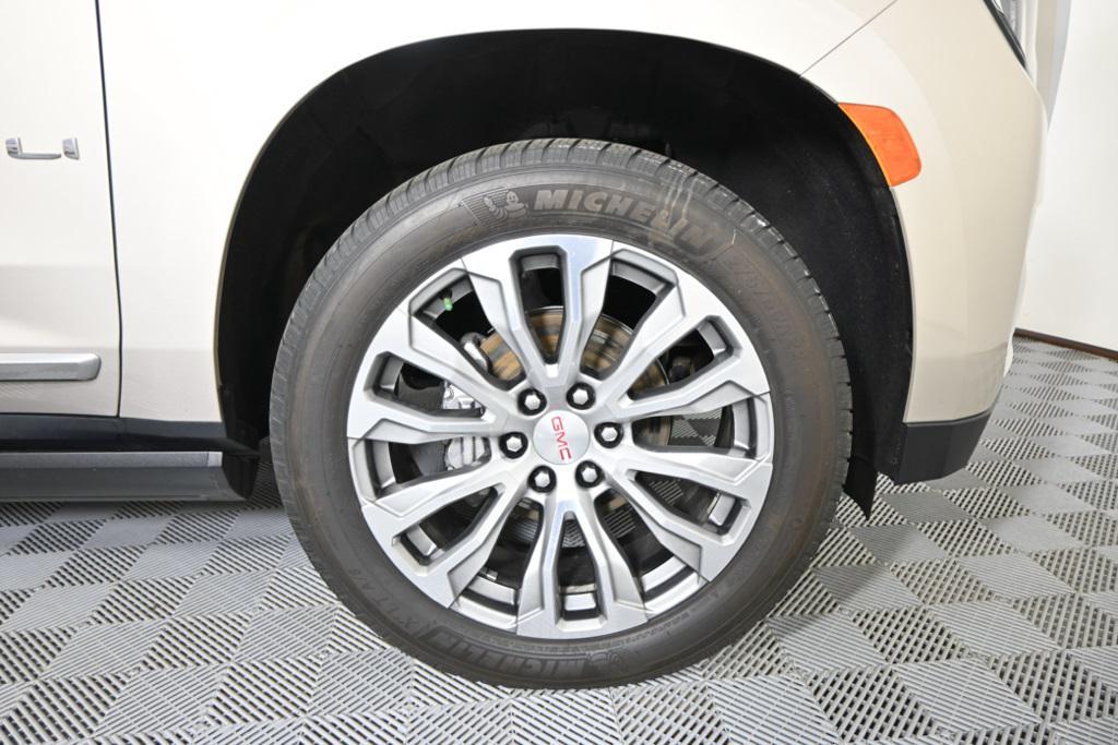 used 2021 GMC Yukon car, priced at $47,997