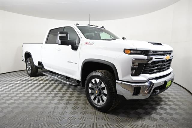 new 2025 Chevrolet Silverado 3500 car, priced at $70,730