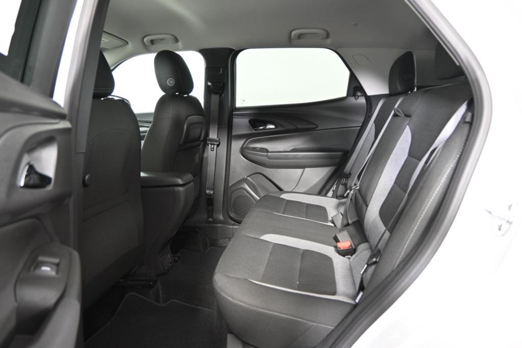 new 2025 Chevrolet TrailBlazer car, priced at $27,675