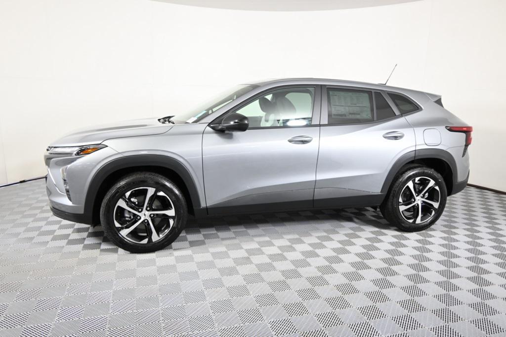 new 2025 Chevrolet Trax car, priced at $23,075