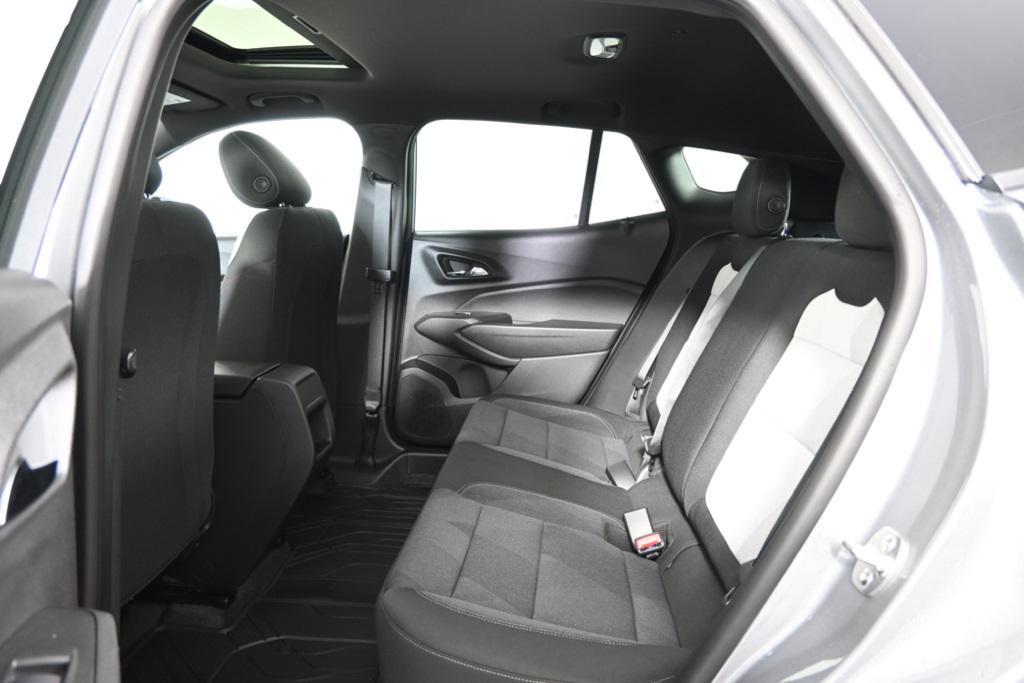 new 2025 Chevrolet Trax car, priced at $23,075