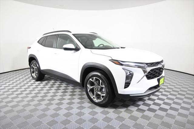 new 2025 Chevrolet Trax car, priced at $24,150