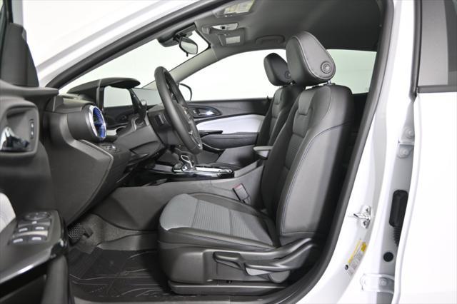 new 2025 Chevrolet Trax car, priced at $24,150