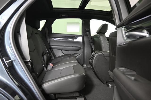 used 2021 Cadillac XT5 car, priced at $33,597