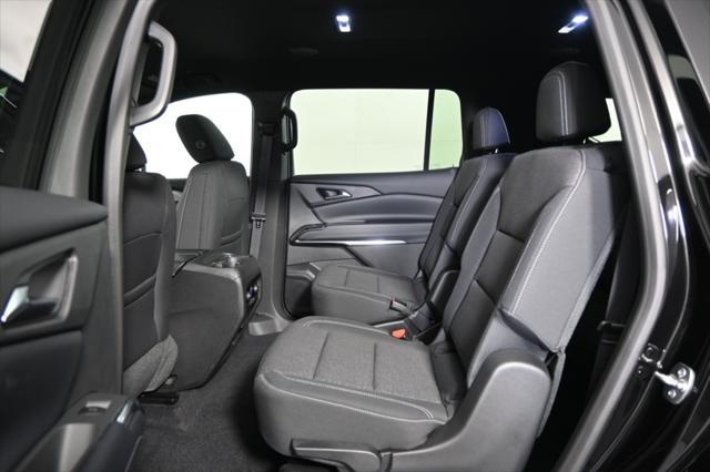 new 2025 Chevrolet Traverse car, priced at $43,695