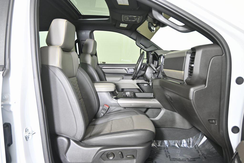 used 2025 Chevrolet Silverado 2500 car, priced at $76,979