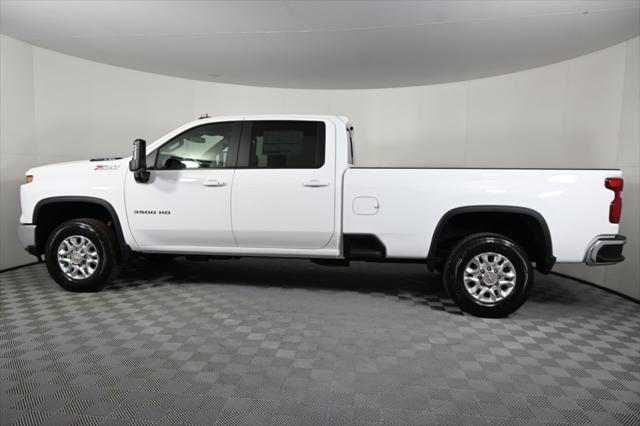 new 2025 Chevrolet Silverado 3500 car, priced at $60,595