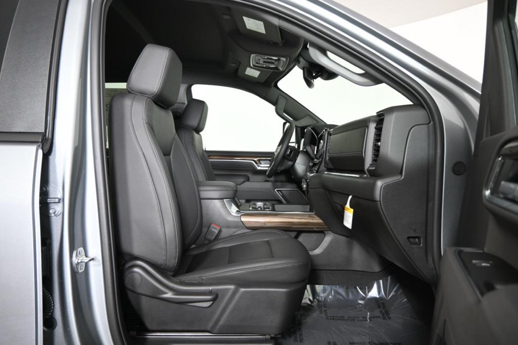 new 2026 Chevrolet Silverado 3500 car, priced at $76,135