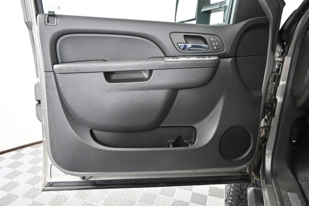 used 2013 Chevrolet Silverado 2500 car, priced at $25,997