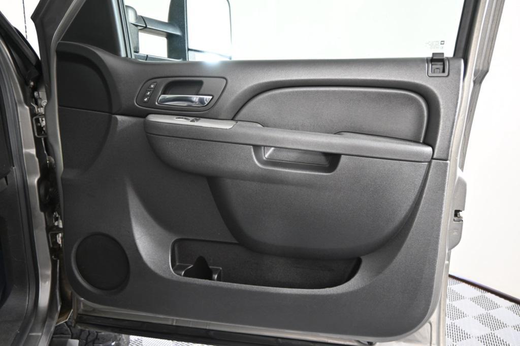 used 2013 Chevrolet Silverado 2500 car, priced at $25,997