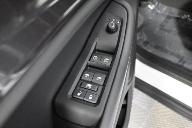 used 2023 Jeep Grand Cherokee L car, priced at $34,597
