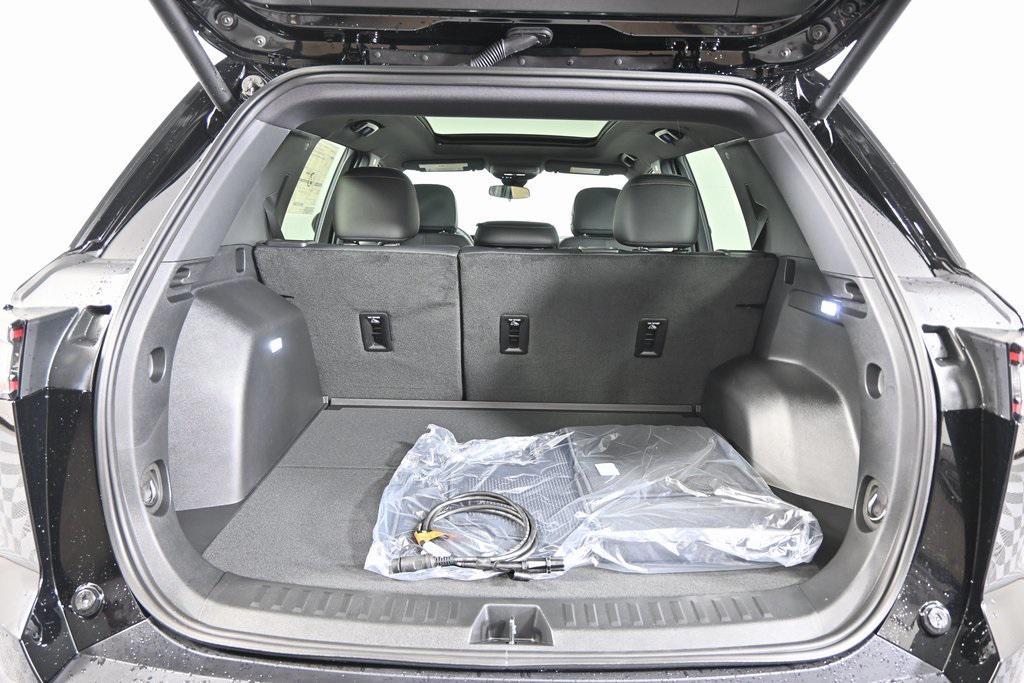 new 2026 Chevrolet Equinox car, priced at $35,946