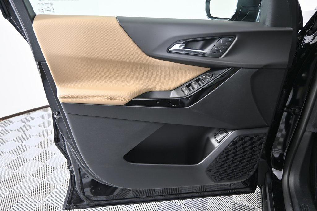 new 2026 Chevrolet Equinox car, priced at $35,946