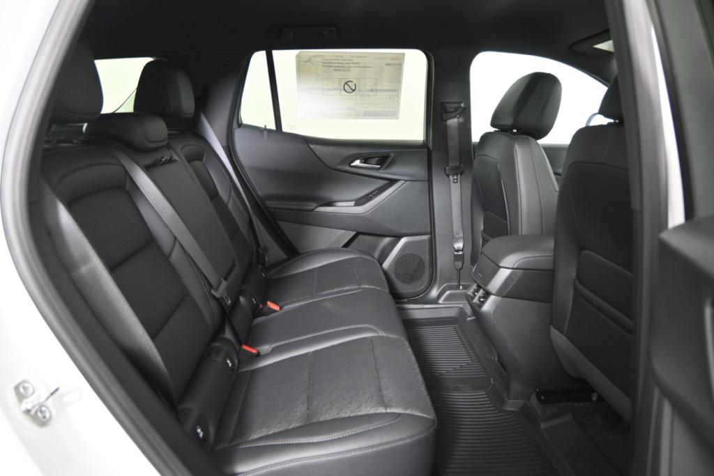 new 2026 Chevrolet Equinox car, priced at $32,490