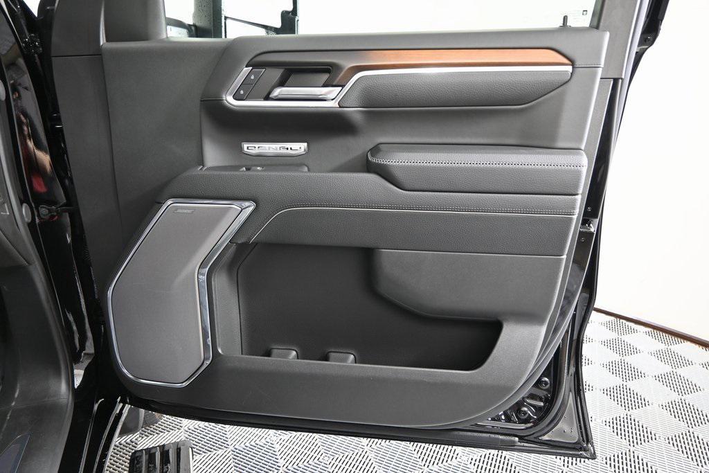 used 2024 GMC Sierra 1500 car, priced at $58,979