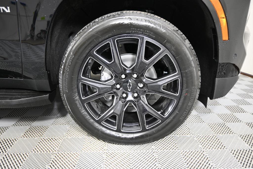 new 2026 Chevrolet Suburban car, priced at $87,840