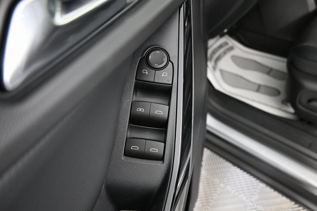 new 2026 Chevrolet Equinox car, priced at $32,180