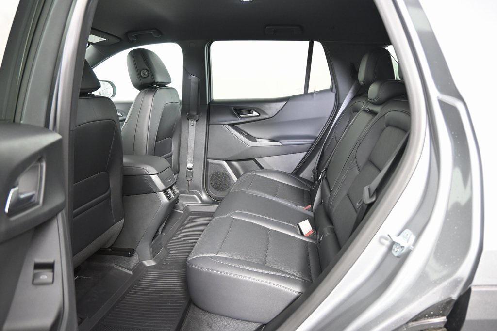 new 2026 Chevrolet Equinox car, priced at $32,180