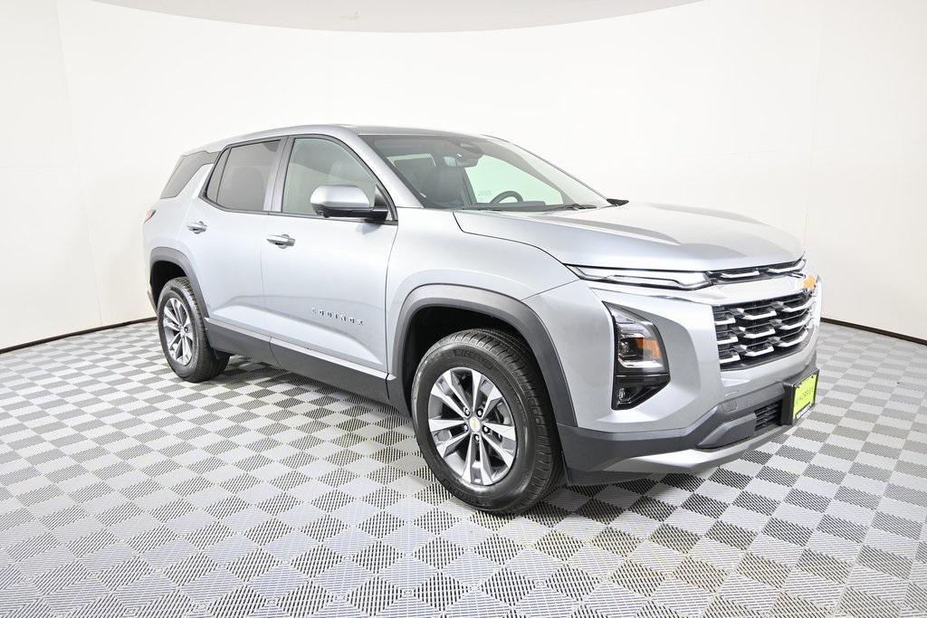 new 2026 Chevrolet Equinox car, priced at $32,180