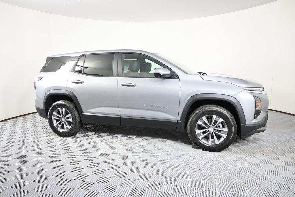 new 2026 Chevrolet Equinox car, priced at $32,180